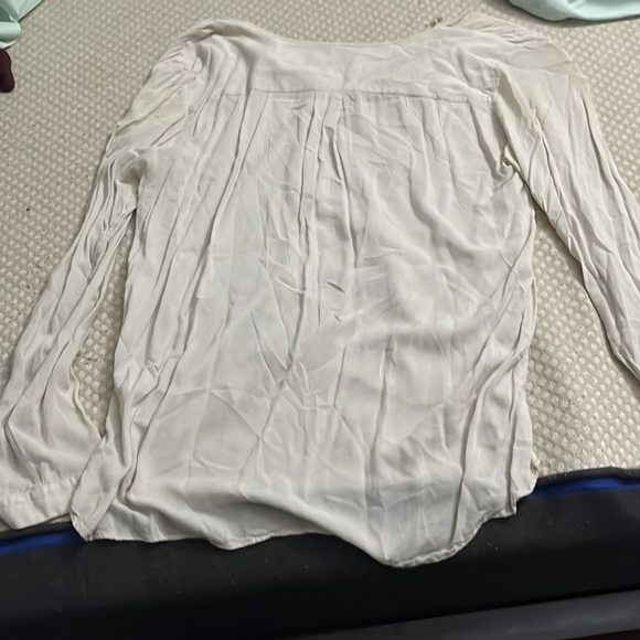 Gap, white, long sleeve blouse - Picture 5 of 5